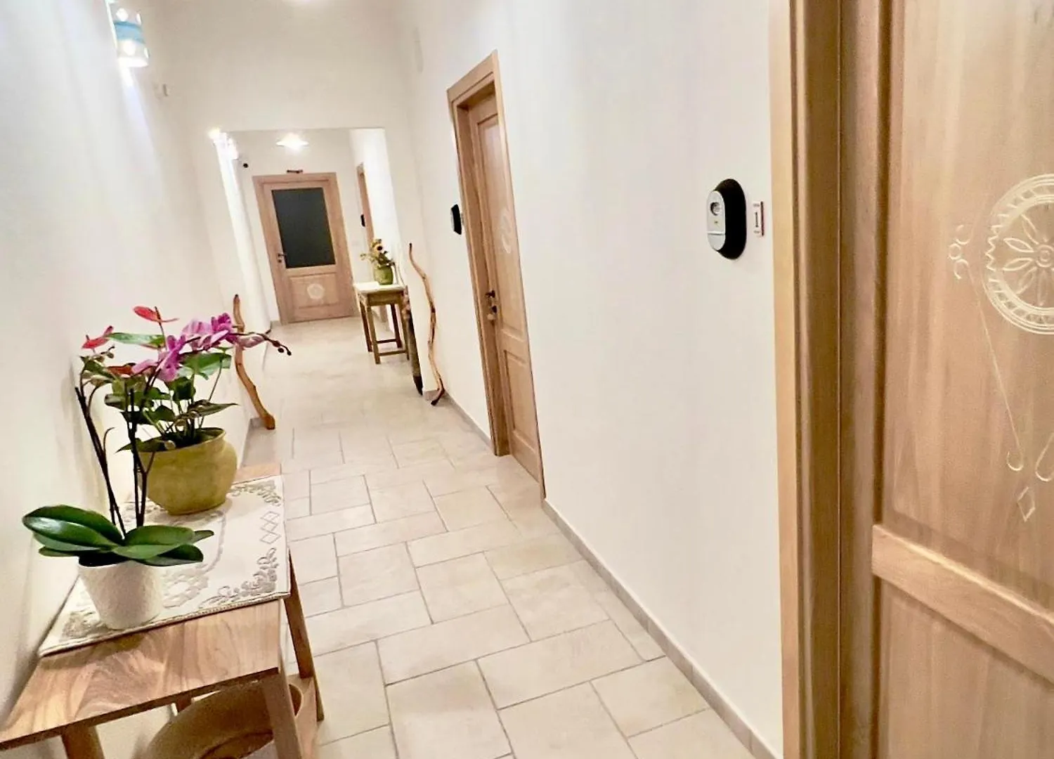 Hotel Domus La Roccia Pozzomaggiore Affittacamere