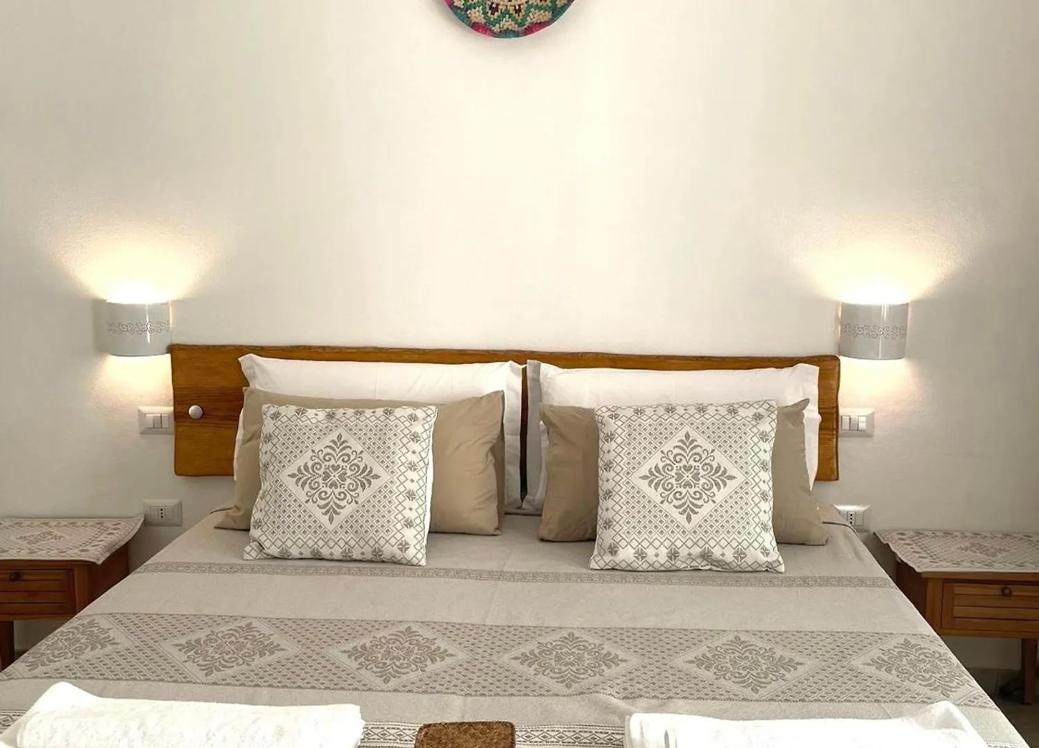 Affittacamere Hotel Domus La Roccia Pozzomaggiore